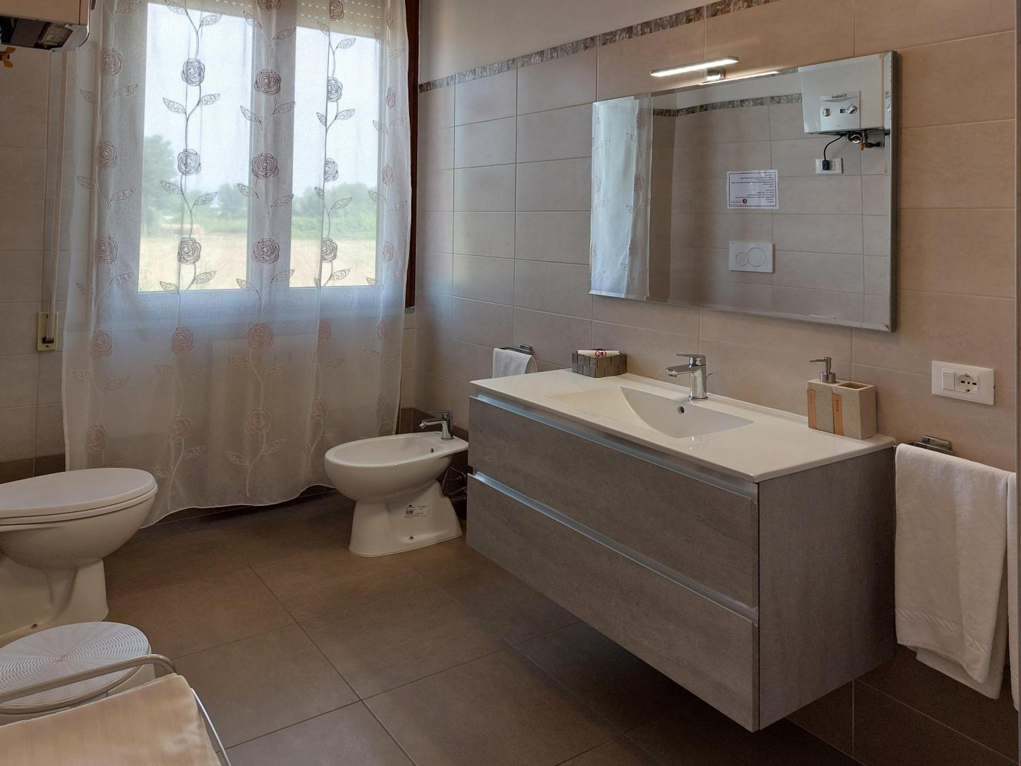 B&B Soleluna Пиза Экстерьер фото